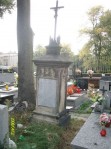 Cmentarz parafialny w Skawinie - grb Michaa i Teresy Szklarskich ufundowany przez syna Walentego 