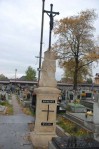 Cmentarz parafialny w Skawinie - obelisk g��wny z 1857 roku 