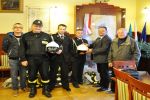 „Bezpieczna Ma�opolska 2016” - przekazanie umundurowania