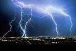 Uwaga! Ostrze�enie meteorologiczne przed burzami z gradem!